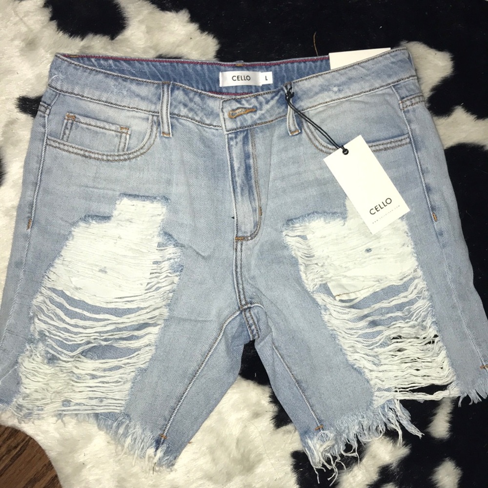 Ripped jeans shorts